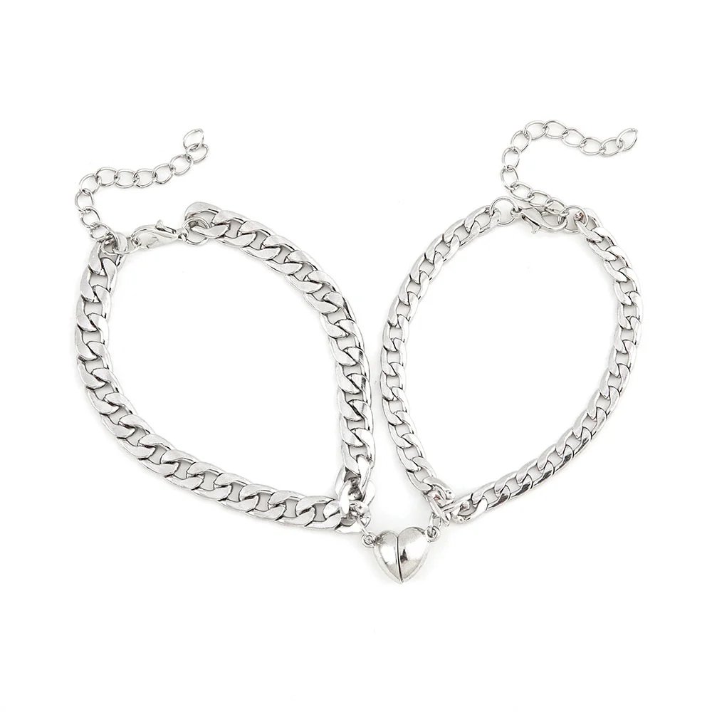 Stainless steel couple Bracelet simple and fashionable heart-shaped magnet attractive men's and women's hand jewelry set